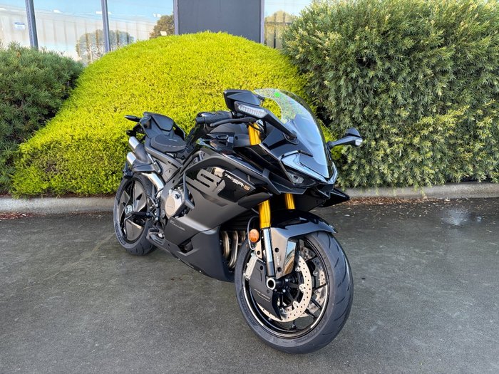 2026 CFMOTO 2026 Cf Moto 750CC 750SR-S