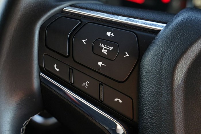 2022 Isuzu MU-X LS-T