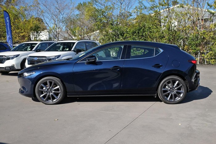 2025 Mazda 3 G20 Touring