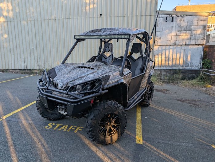 2014 BRP COMMANDER 1000 XT CAMO