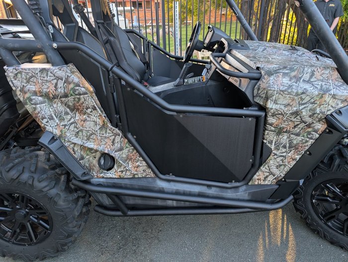 2014 BRP COMMANDER 1000 XT CAMO