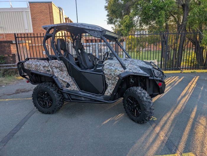 2014 BRP COMMANDER 1000 XT CAMO