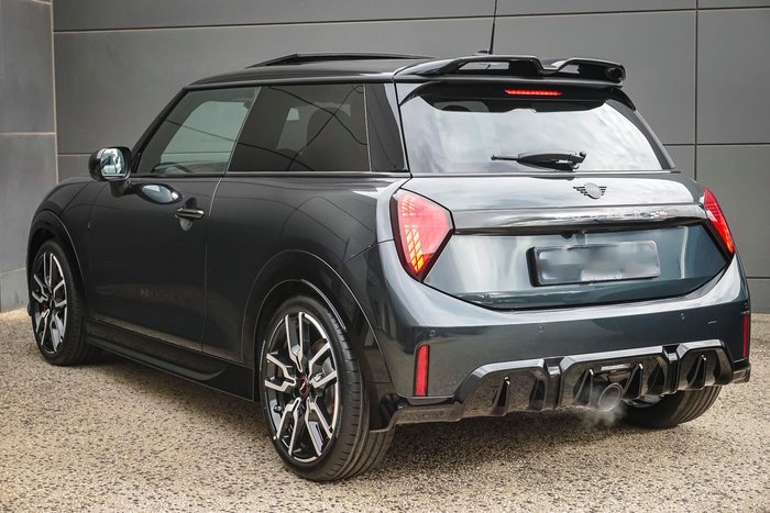 2026 MINI Cooper JCW Favoured