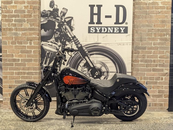 2022 Harley-Davidson Street Bob 114 (FXBBS) Softail Black