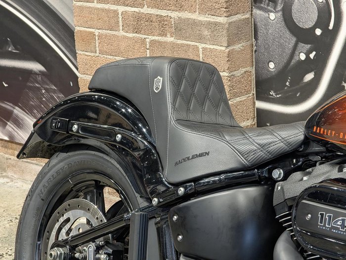2022 Harley-Davidson Street Bob 114 (FXBBS) Softail Black