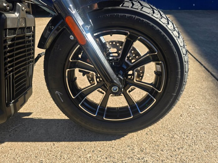 2026 Indian Scout Bobber 125th Anniversary BLACK CRYSTAL