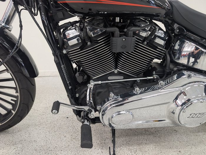 2024 Harley-davidson FXBR BREAKOUT (117) Black