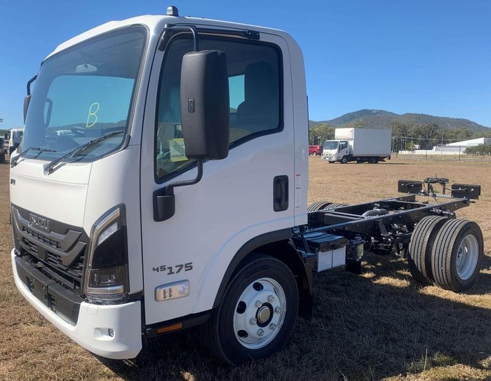 2026 Isuzu Npr 45/65-175 Dt D28