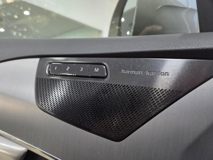 2020 Volvo XC90 D5 Momentum