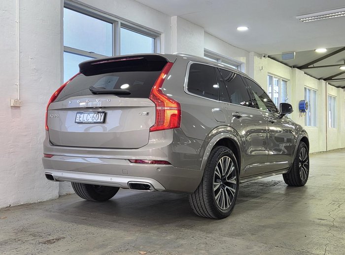 2020 Volvo XC90 D5 Momentum