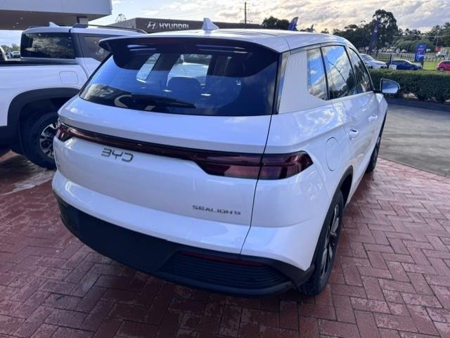 2026 BYD SEALION 5 Essential