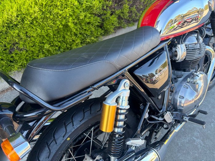 2025 Royal Enfield INTERCEPTOR 650 E5 CLASSIC