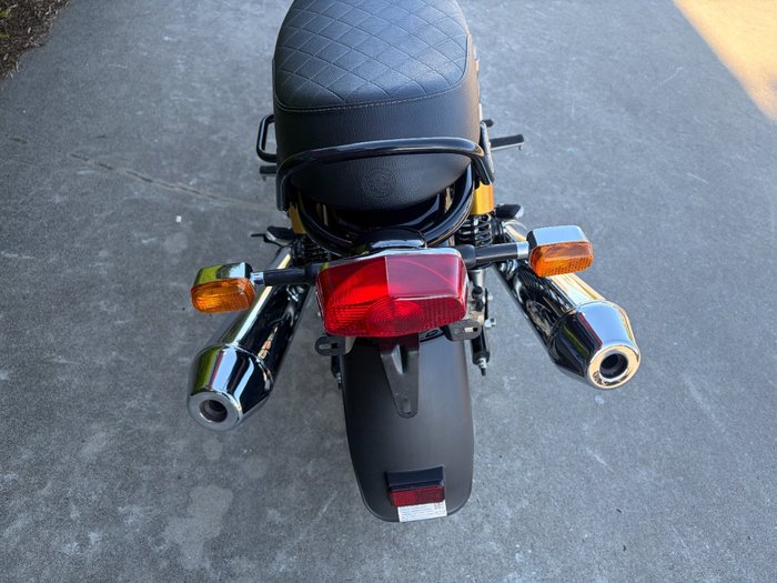 2025 Royal Enfield INTERCEPTOR 650 E5 CLASSIC