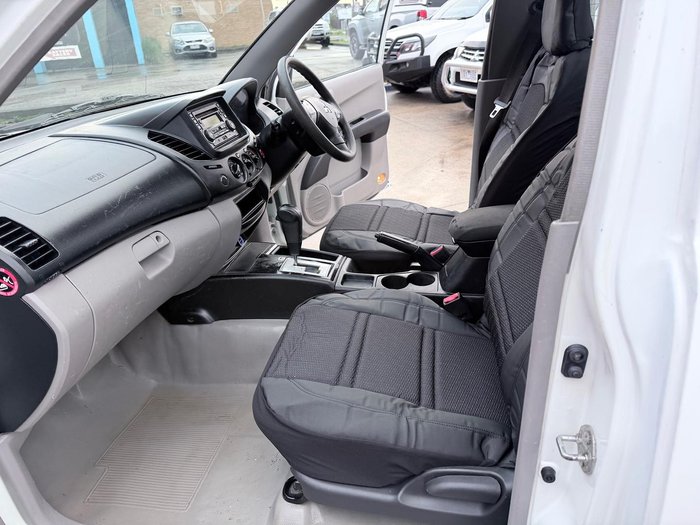 2013 Mitsubishi Triton GLX MN MY13 4x2 White