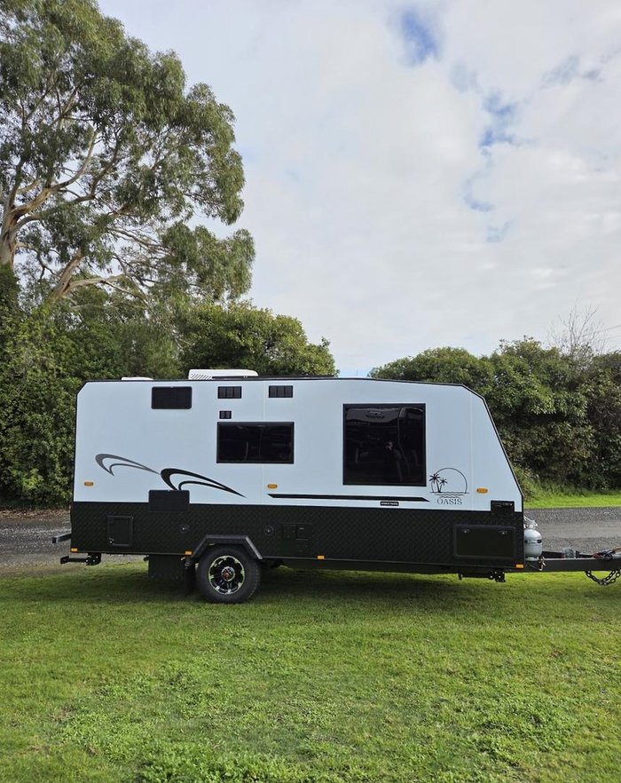 2026 Safari Caravans Oasis176
