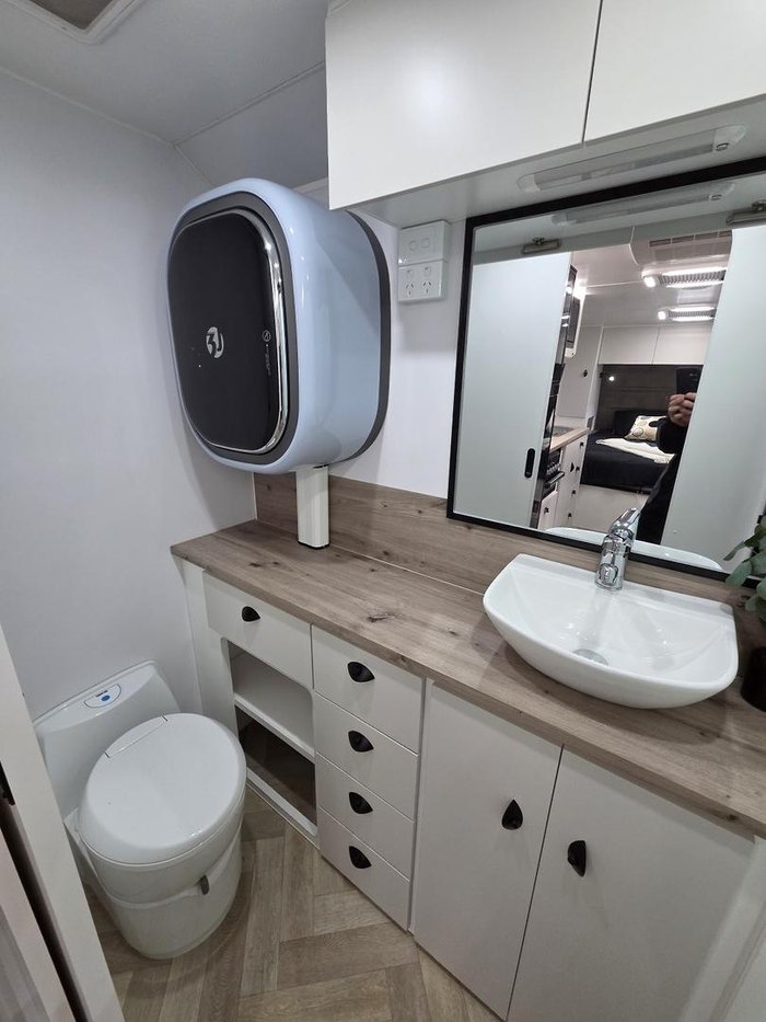 2026 Safari Caravans Oasis176