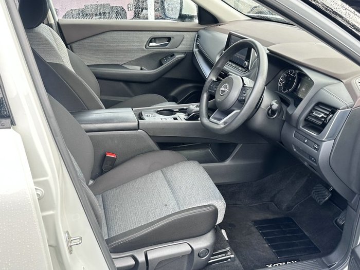 2023 Nissan X-TRAIL ST