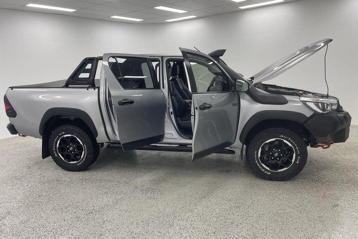 2018 Toyota Hilux Rugged X GUN126R 4X4 Dual Range Silver Sky