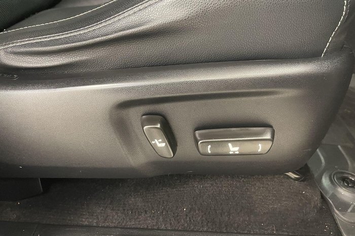 2018 Toyota Hilux Rugged X GUN126R 4X4 Dual Range Silver Sky