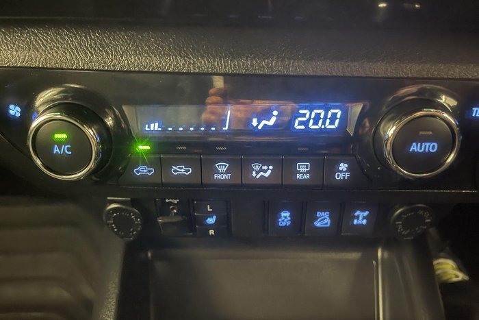 2018 Toyota Hilux Rugged X GUN126R 4X4 Dual Range Silver Sky