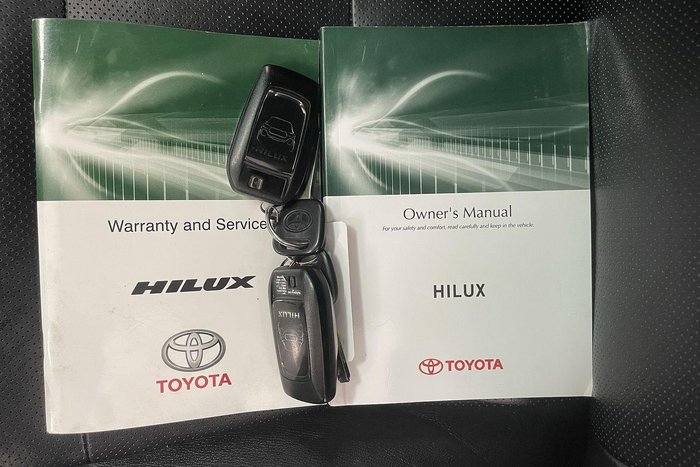 2018 Toyota Hilux Rugged X GUN126R 4X4 Dual Range Silver Sky