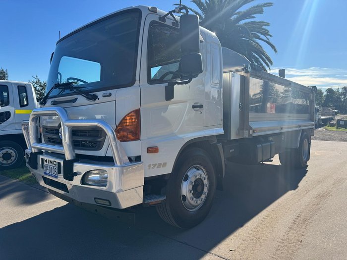2016 Hino 500 Series GH1728 Auto WHITE