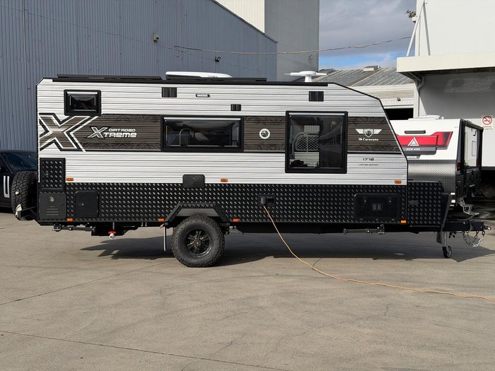 2026 JB Caravans Dirt Road Xtreme 17'10 Front Door