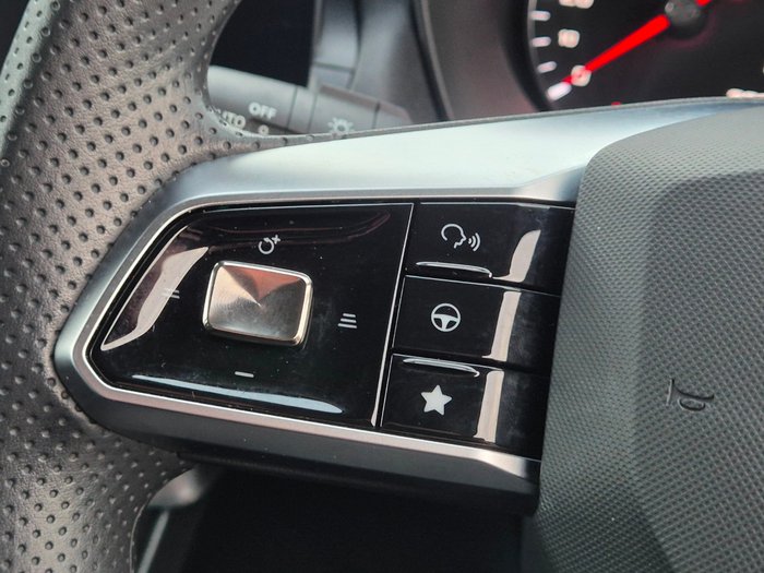 2025 MG ZS Excite