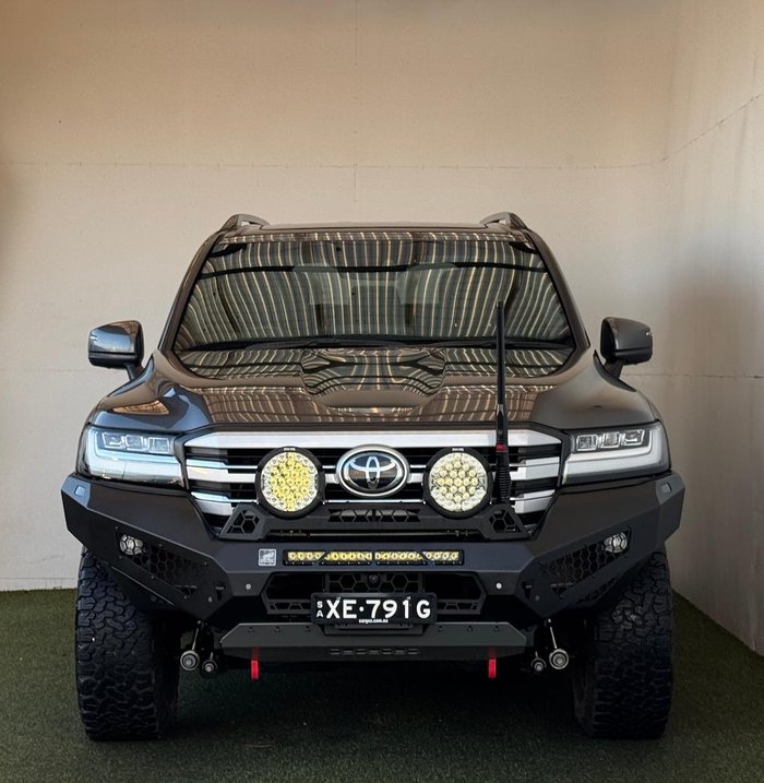 2024 Toyota Landcruiser VX