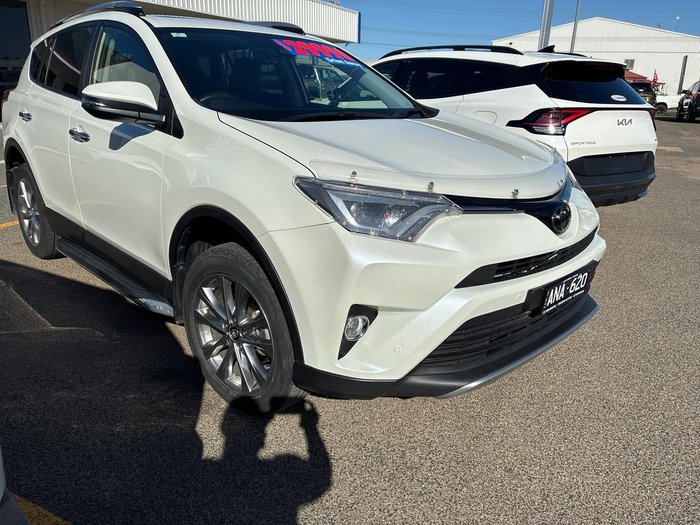 2017 Toyota RAV4 Cruiser ASA44R AWD White