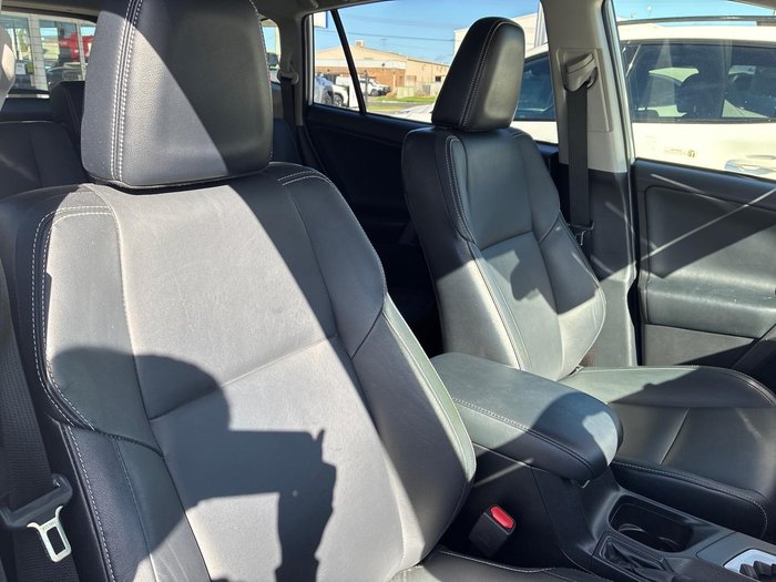 2017 Toyota RAV4 Cruiser ASA44R AWD White