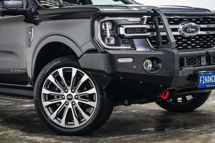 2024 Ford Everest Platinum