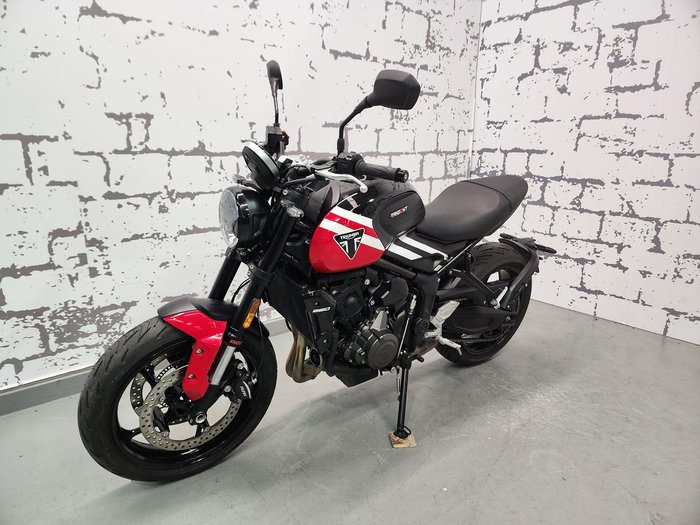 2026 Triumph Trident 660 Trident Black