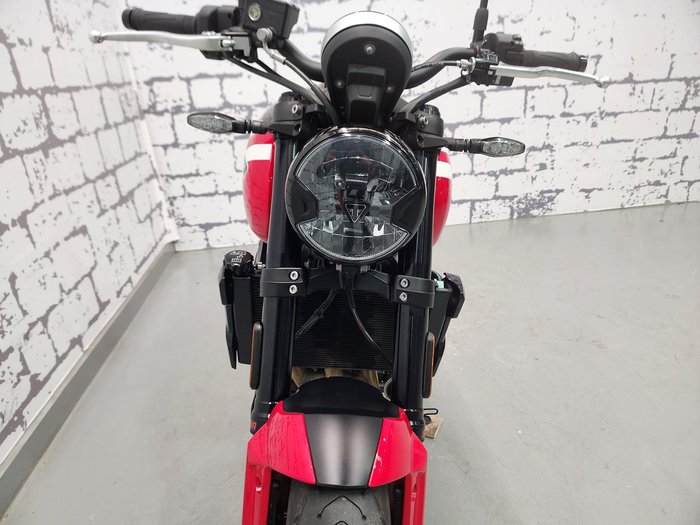 2026 Triumph Trident 660 Trident Black