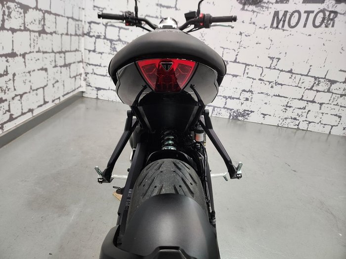 2026 Triumph Trident 660 Trident Black