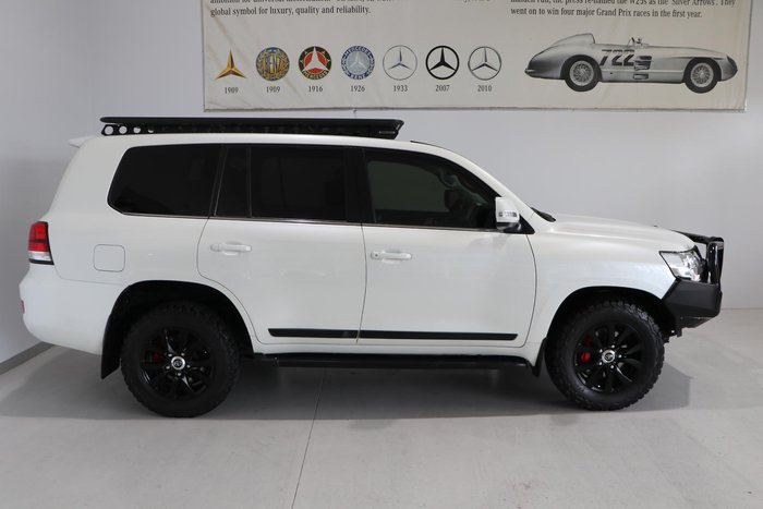 2017 Toyota Landcruiser Sahara