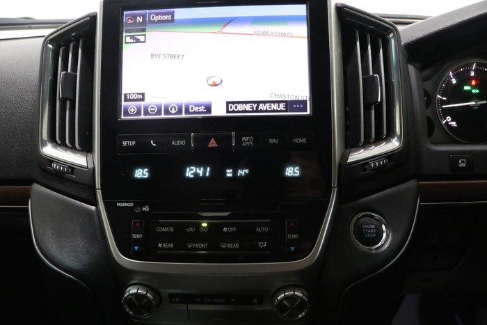 2017 Toyota Landcruiser Sahara