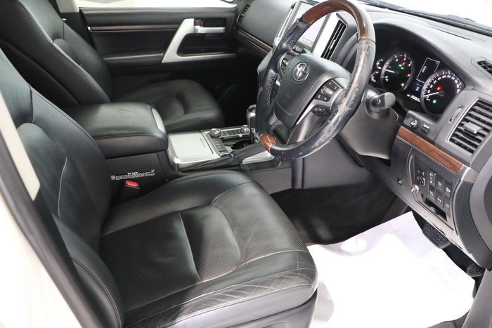 2017 Toyota Landcruiser Sahara