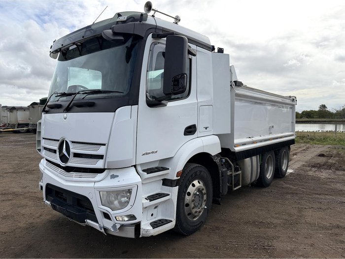 2018 Mercedes Benz Actros 2643