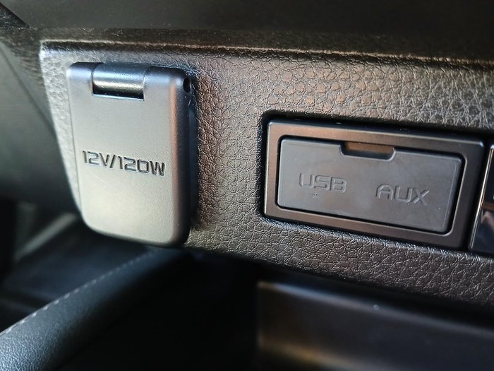 2023 Mazda BT-50 XT