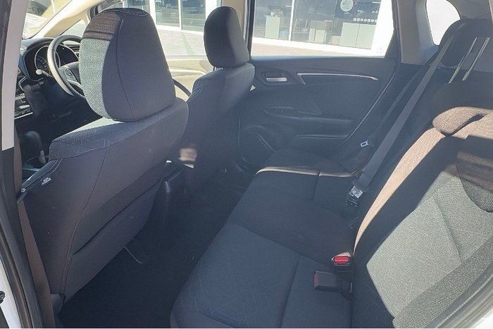 2014 Honda Jazz VTi-S
