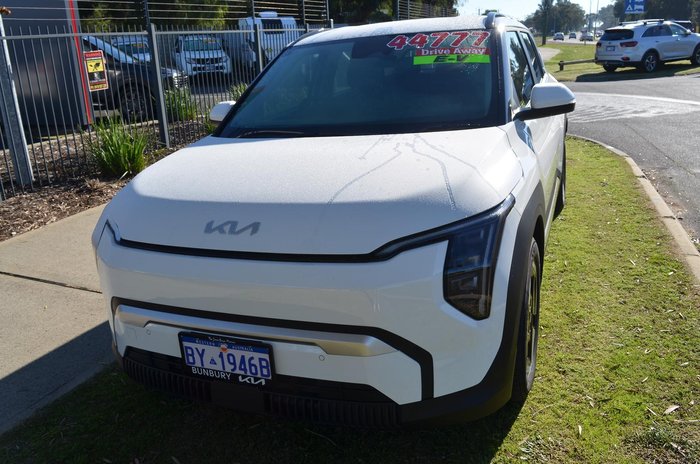 2025 Kia EV3 Air Standard Range