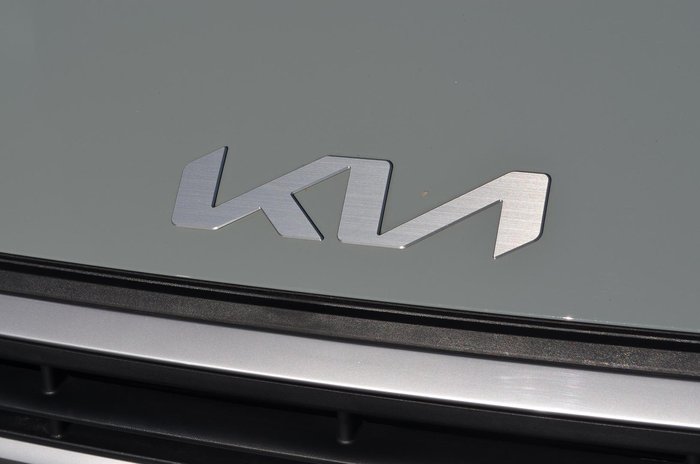 2025 Kia K4 Sport