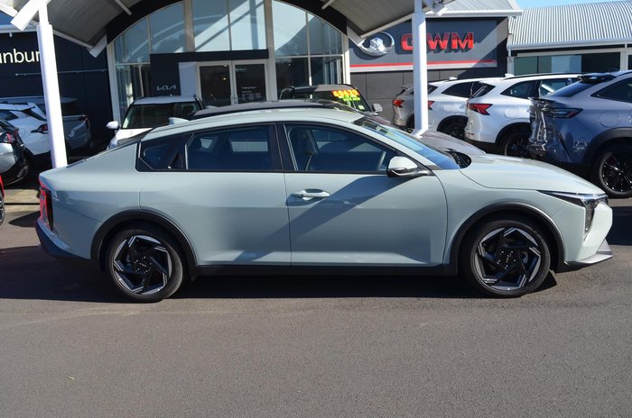 2025 Kia K4
