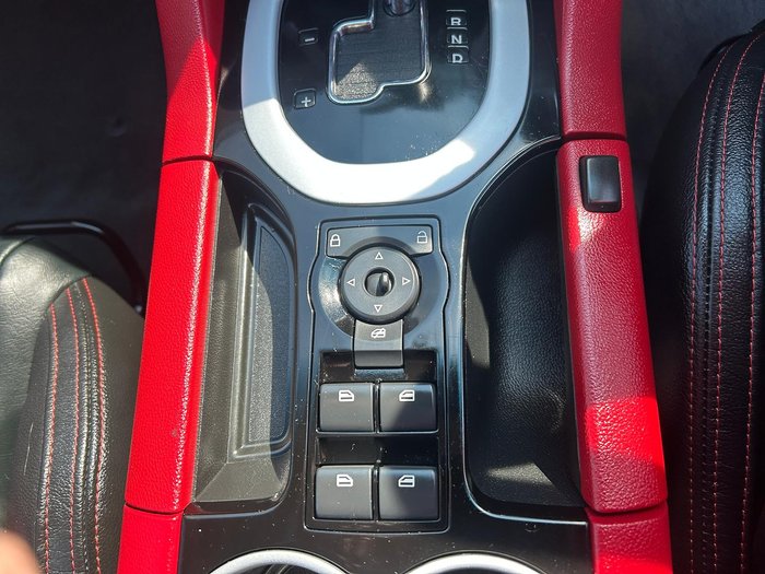 2012 Holden Commodore SS V VE Series II MY12 Redhot