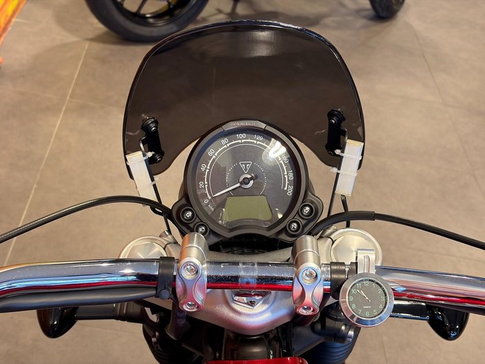 2022 Triumph Bonneville Speedmaster Speedmaster Red