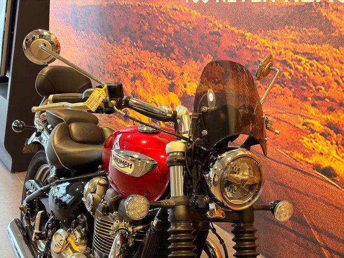 2022 Triumph Bonneville Speedmaster Speedmaster Red