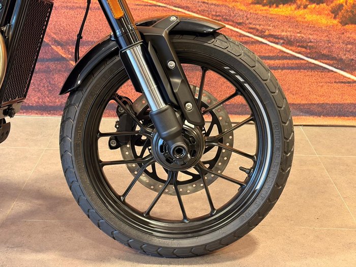 2026 Triumph Tracker 400 Tracker Black