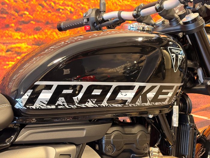 2026 Triumph Tracker 400 Tracker Black