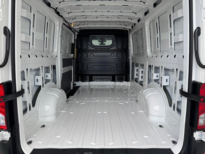 2026 Volkswagen Crafter 35 TDI360 Runner